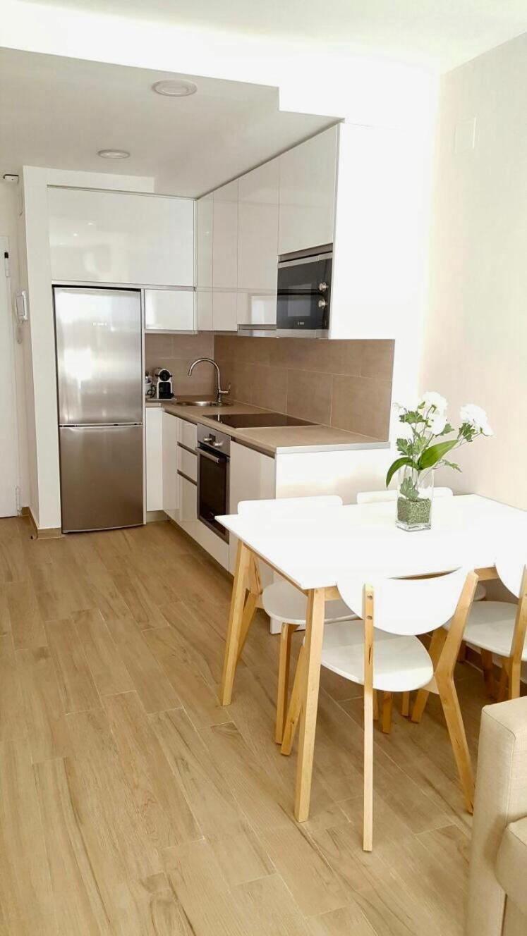 Apartamento Puerto Con Piscina Apartment Blanes Ngoại thất bức ảnh