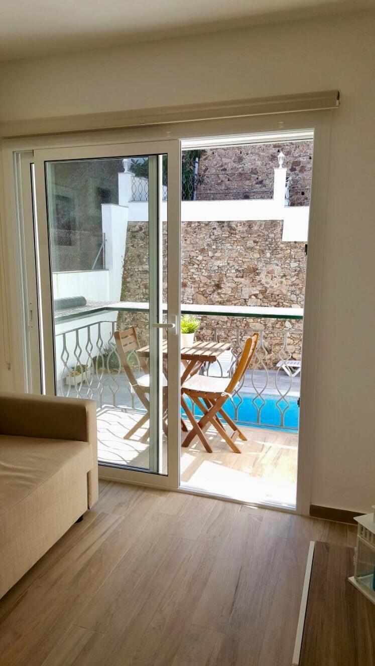 Apartamento Puerto Con Piscina Apartment Blanes Ngoại thất bức ảnh